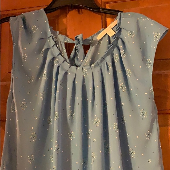 LC Lauren Conrad Tops - Lauren Conrad blouse large